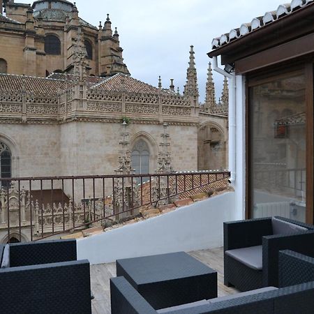 Tuguest Palacio De La Madraza غرناطة المظهر الخارجي الصورة